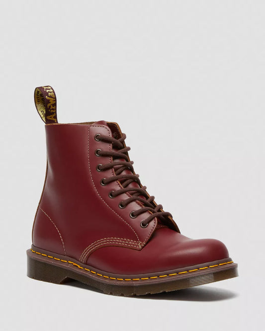1460 VINTAGE MADE IN ENGLAND LACE UP BOOTS