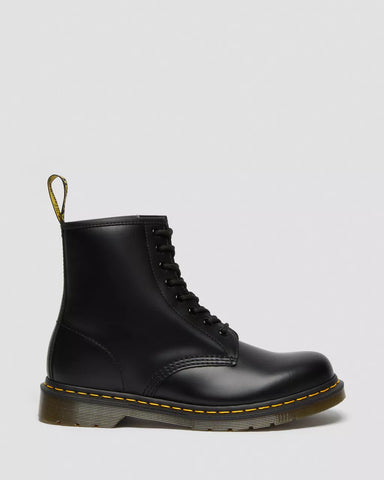 1460 SMOOTH LACE UP BOOTS