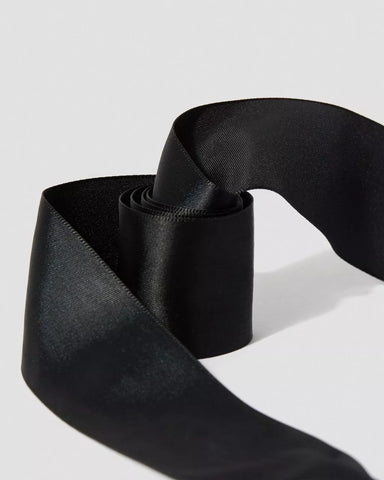 55 INCH RIBBON SHOE LACES (8-10 EYE)
