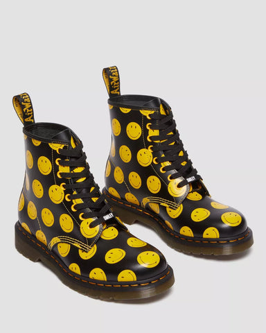 1460 SMILEY® SMOOTH LACE UP BOOTS