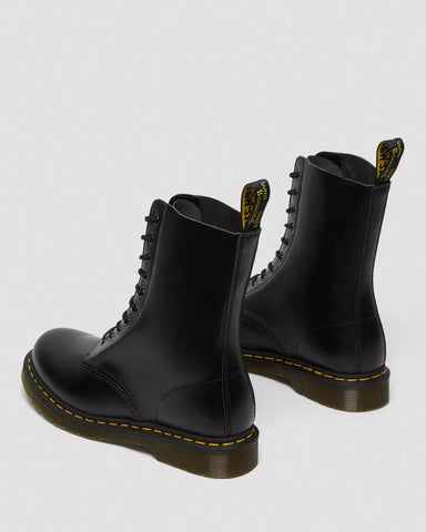 1490 SMOOTH MID CALF BOOTS