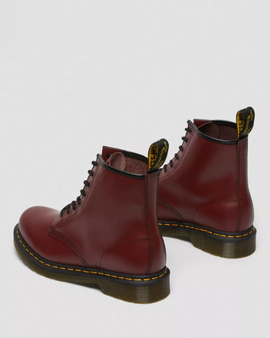 1460 SMOOTH LACE UP BOOTS